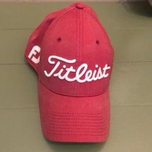 Titleist Red Hat